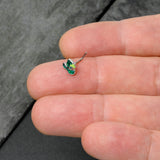 20G 7mm Glitter Top Hat Shamrock St Patricks L Shape Nose Ring